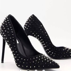 Steve Madden spiked heels